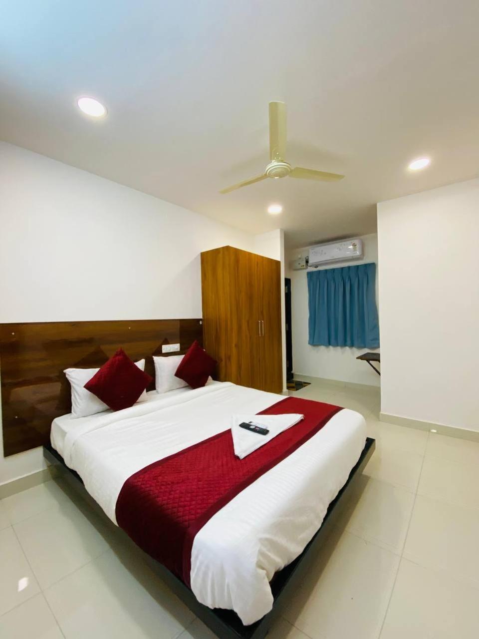 Hk Guest Rooms Guntur Exterior photo