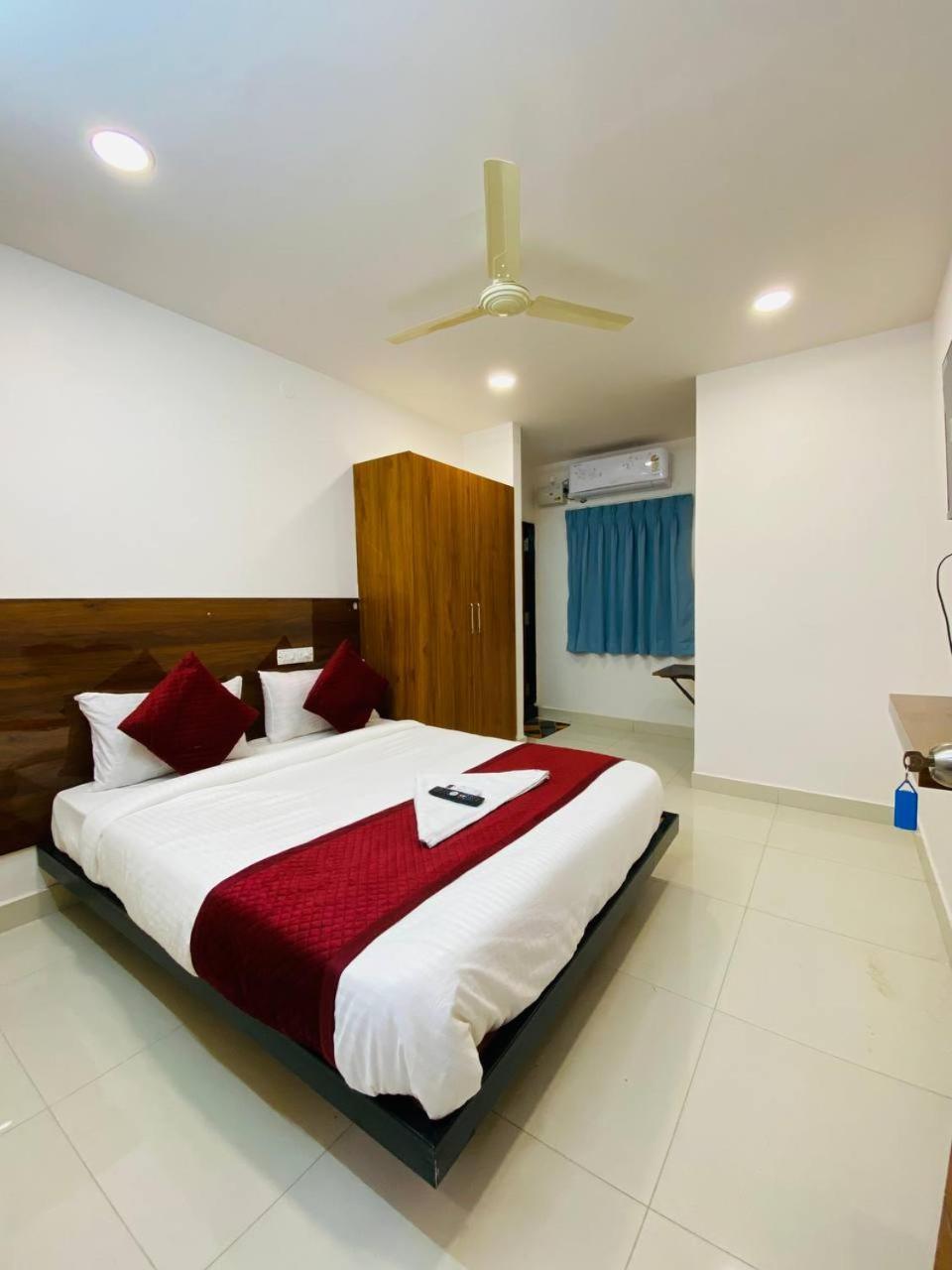 Hk Guest Rooms Guntur Exterior photo