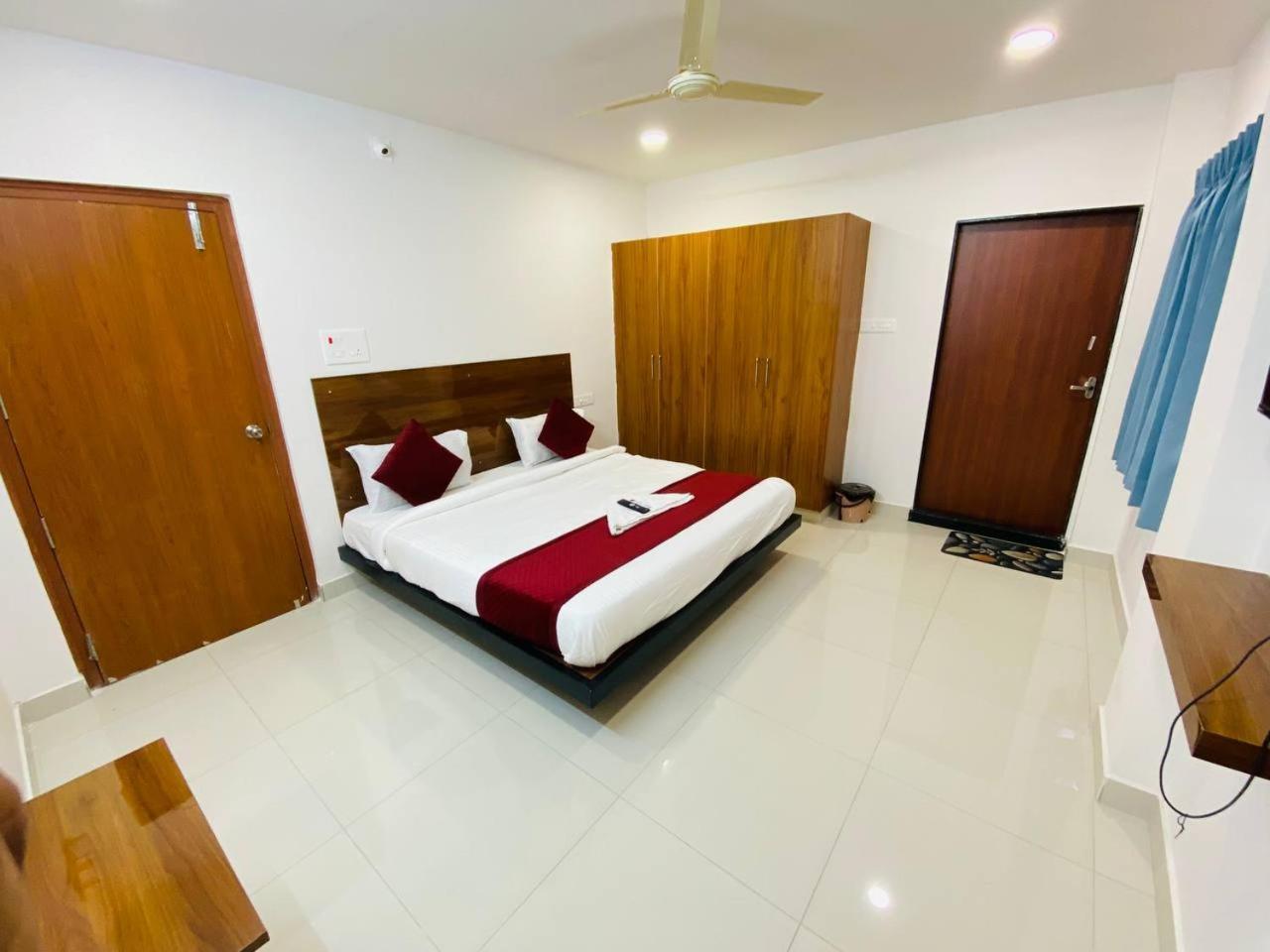 Hk Guest Rooms Guntur Exterior photo